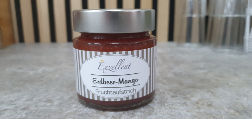 Erdbeeren & Mango Fruchtaufstrich